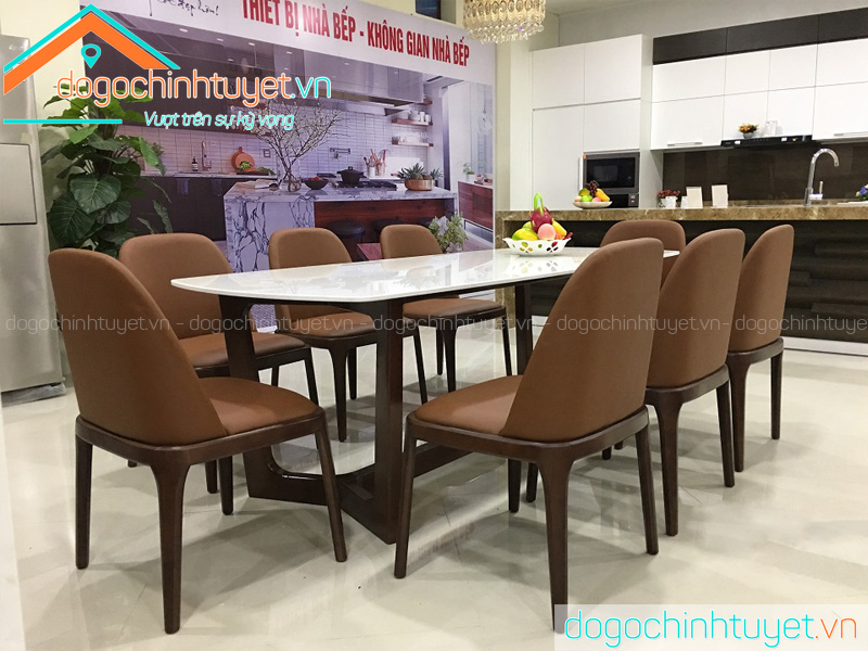 Bàn ăn gỗ Sồi Nga mặt đá Grace ở Thái Bình